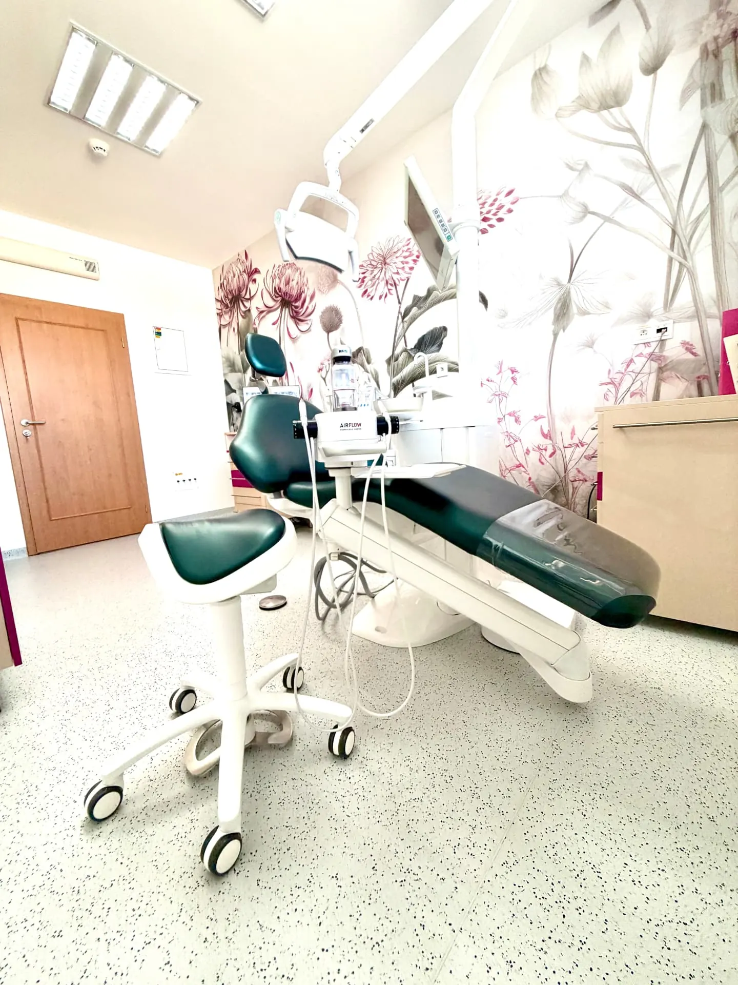 Ambulancia EMS GBT Lounge s prístrojom AIRFLOW